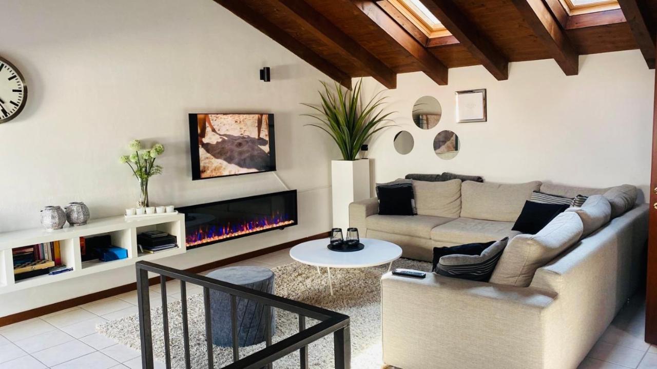 Casacamelia 35, 3 Bdrm With View Lake Como Apartment Acquaseria Luaran gambar
